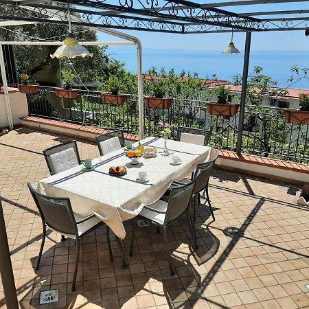 Casa Almary Lägenhet Amalfi Exteriör bild