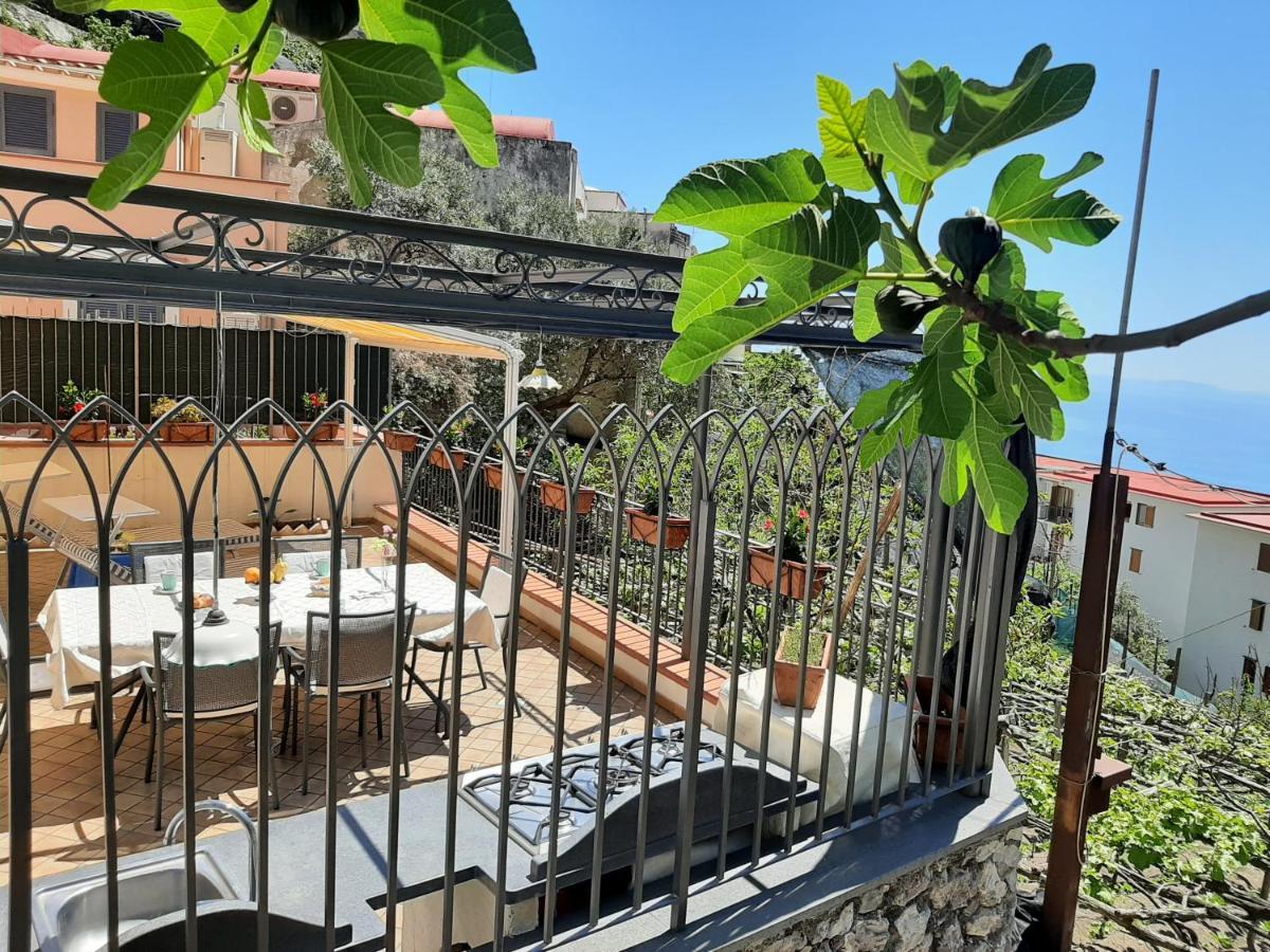 Casa Almary Lägenhet Amalfi Exteriör bild