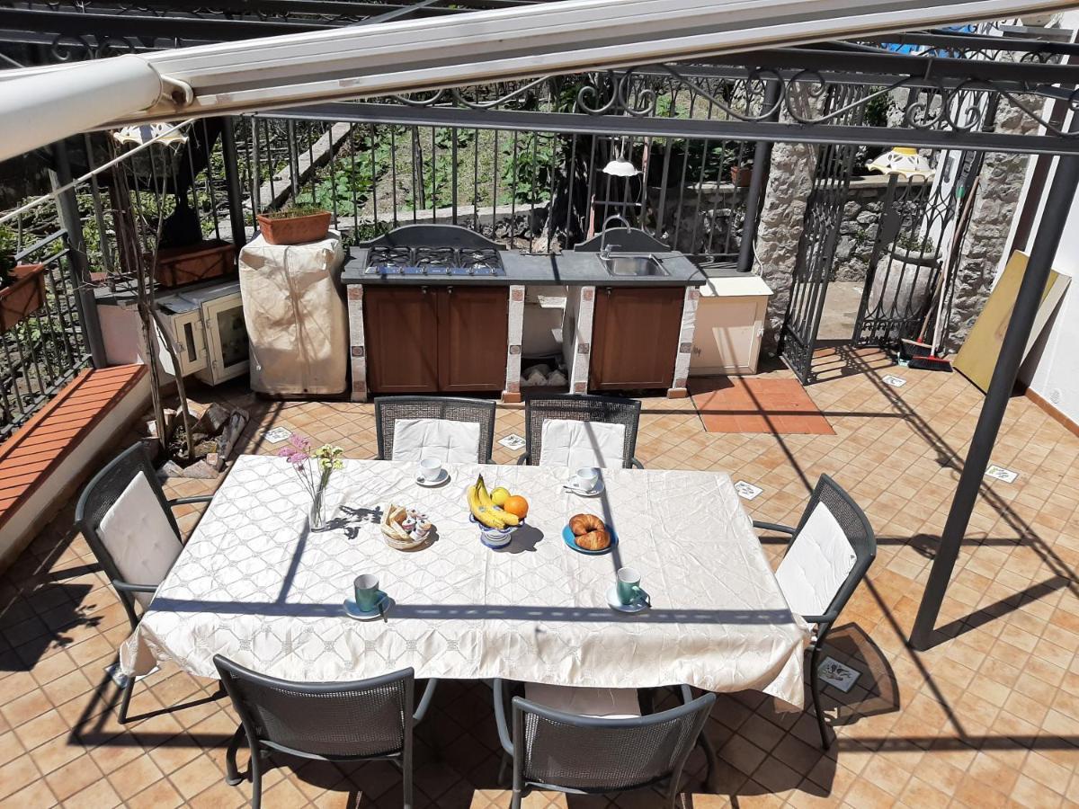 Casa Almary Lägenhet Amalfi Exteriör bild